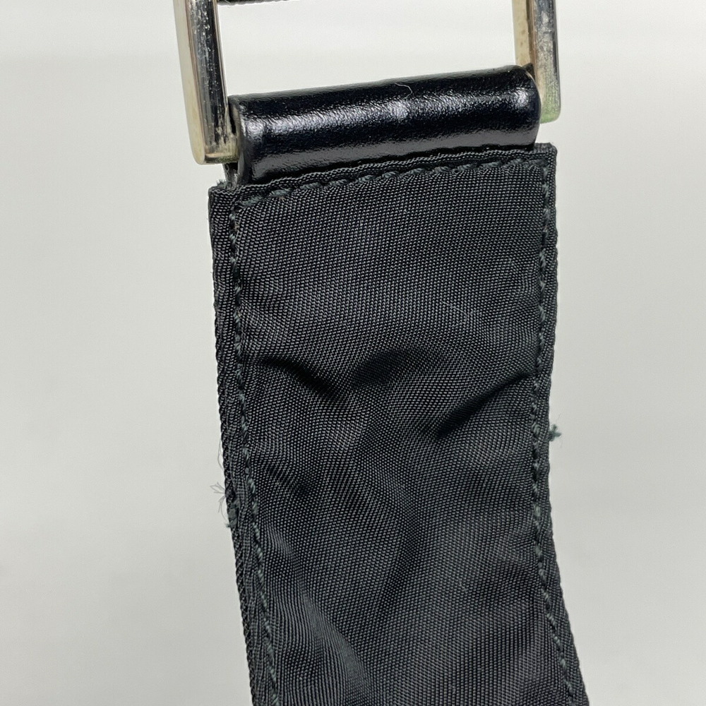 Prada Logo Plate Shoulder Bag Nero Black - Picture 4 of 7